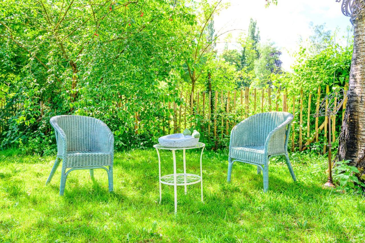 Le Gite Du Jardin Des Secrets Namur Exterior photo